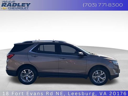 Used 2018 Chevrolet Equinox LT image 8