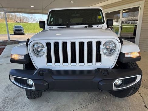 Used 2020 Jeep Wrangler Unlimited Sahara w/ Cold Weather Group image 12