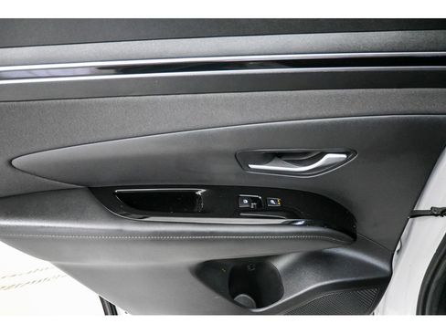 Used 2023 Hyundai Tucson Limited image 26