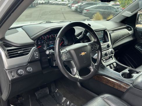 Used 2017 Chevrolet Suburban LT AWD/4WD image 29