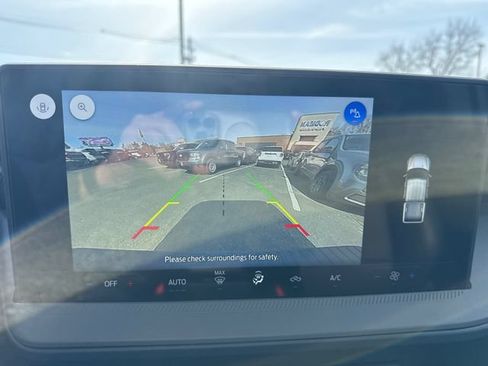 New 2026 Ford Maverick Lobo AWD/4WD image 27
