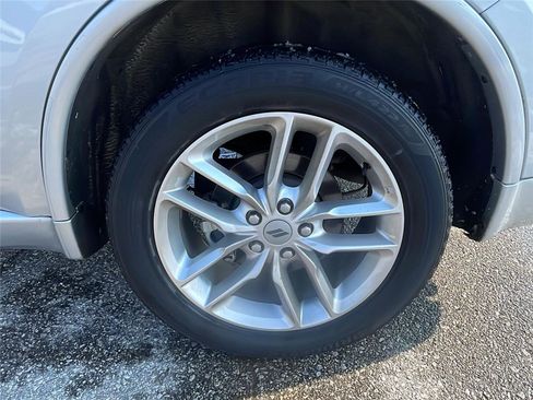 Used 2024 Dodge Durango GT image 10