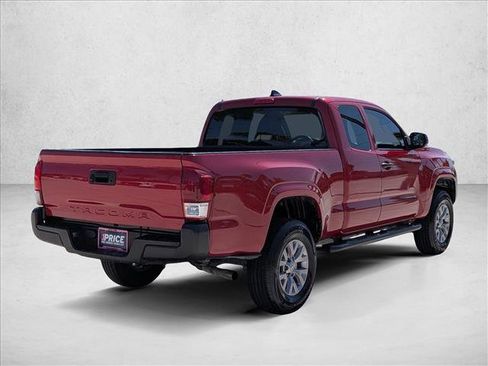 Used 2022 Toyota Tacoma SR RWD image 5