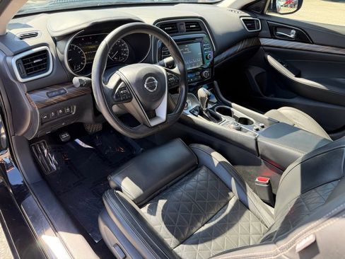 Used 2016 Nissan Maxima Platinum image 12