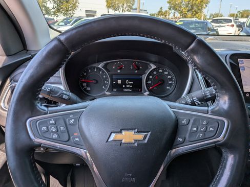 Used 2020 Chevrolet Equinox Premier image 27