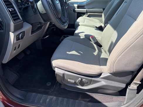 Used 2017 Ford F150 XLT w/ Equipment Group 302A Luxury image 19