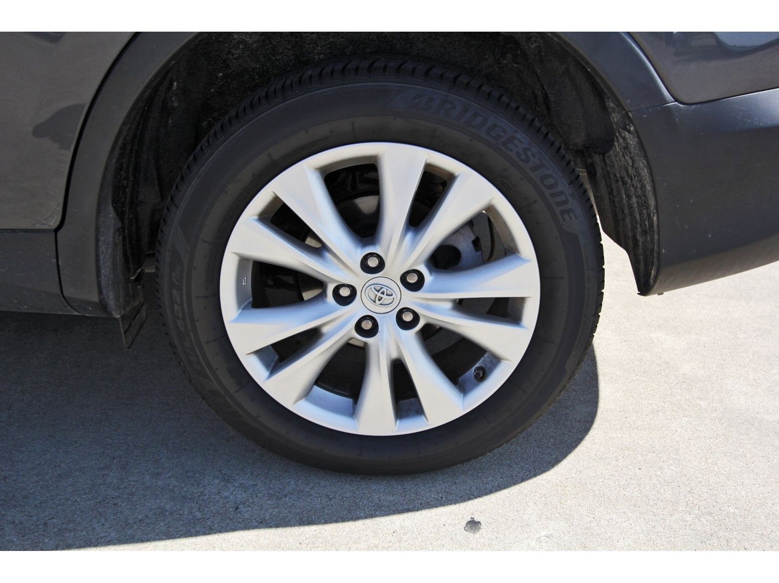 Used 2013 Toyota RAV4 Limited FWD image 29