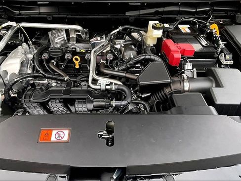 New 2025 Mitsubishi Outlander SE image 10