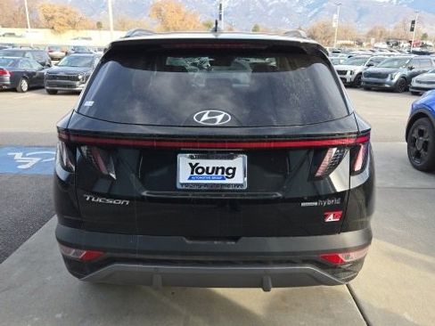 Used 2022 Hyundai Tucson Limited w/ Cargo Package image 5