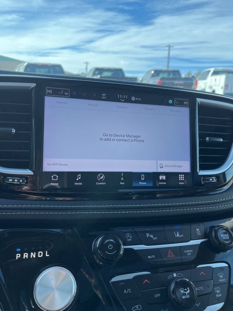 Used 2024 Chrysler Pacifica Limited FWD image 49