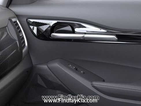 New 2026 Kia Seltos S FWD image 28