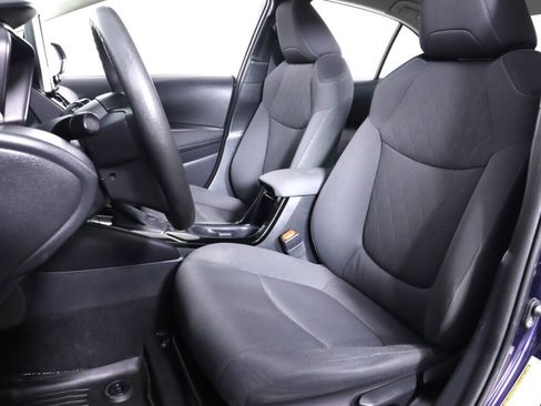Used 2021 Toyota Corolla LE FWD image 29