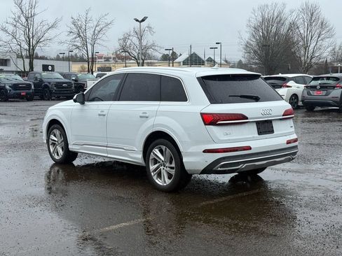 Used 2021 Audi Q7 3.0T Premium w/ Convenience Package AWD/4WD image 3