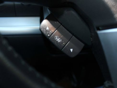 Used 2017 Subaru Outback 2.5i Premium image 14