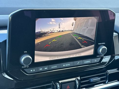 New 2025 Nissan Pathfinder SV image 17