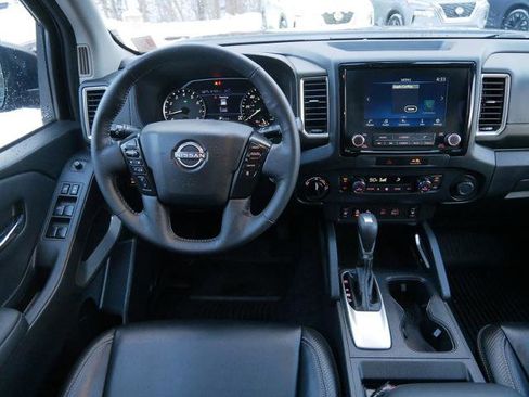 Certified 2023 Nissan Frontier SV w/ SV Premium Package image 12
