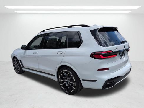 New 2027 BMW X7 xDrive40i w/ M Sport Package AWD/4WD image 6