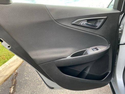 Used 2020 Chevrolet Malibu LT FWD image 28