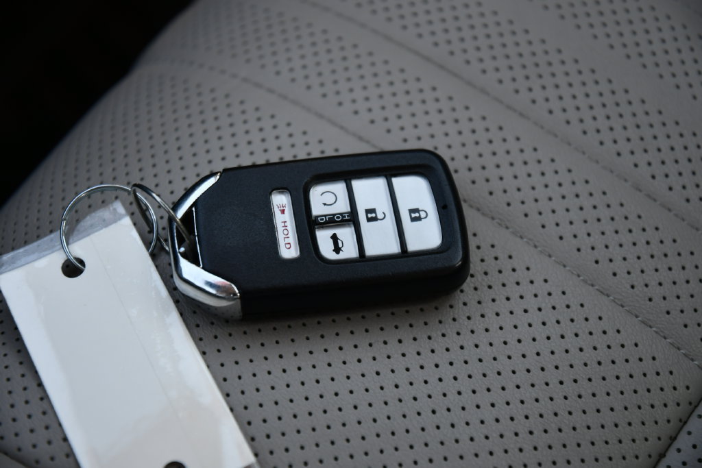 Used 2019 Honda Accord EX-L image 14