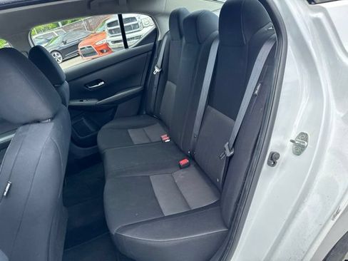 Used 2023 Nissan Sentra SV FWD image 13