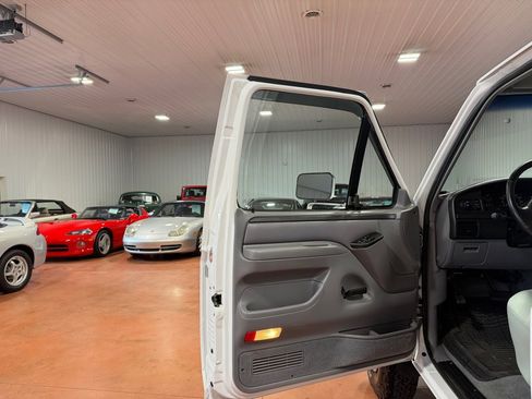 Used 1997 Ford F250 image 13