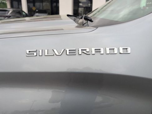 Used 2024 Chevrolet Silverado 1500 Custom image 11