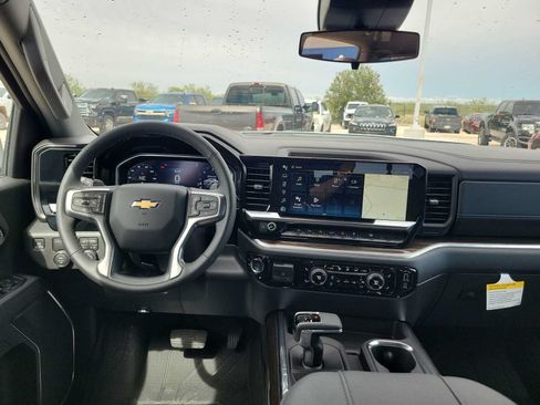 New 2026 Chevrolet Silverado 1500 LT w/ Safety Package RWD image 14