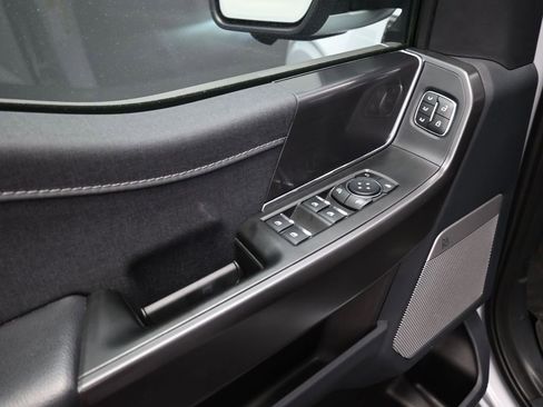 Used 2025 Ford F150 Lariat w/ Equipment Group 501A Mid AWD/4WD image 6