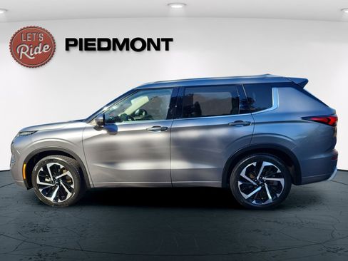 Used 2022 Mitsubishi Outlander SEL image 9