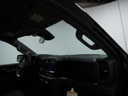 New 2026 GMC Sierra 1500 SLE AWD/4WD image 17