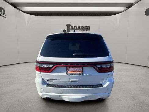 Used 2024 Dodge Durango GT image 3