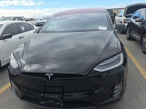 Used 2019 Tesla Model X 100D image 7