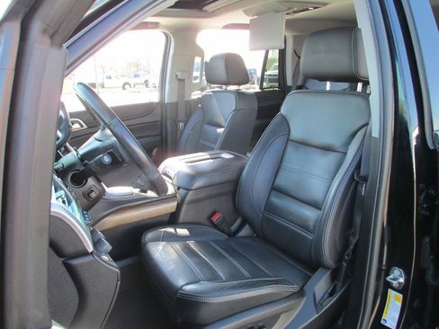 Used 2019 GMC Yukon Denali w/ Denali Ultimate Package AWD/4WD image 24