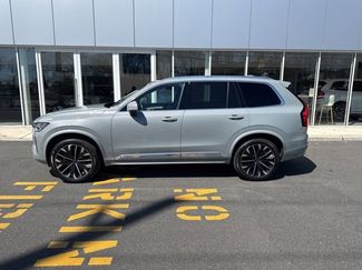 Used 2025 Volvo XC90 B5 Plus video 2