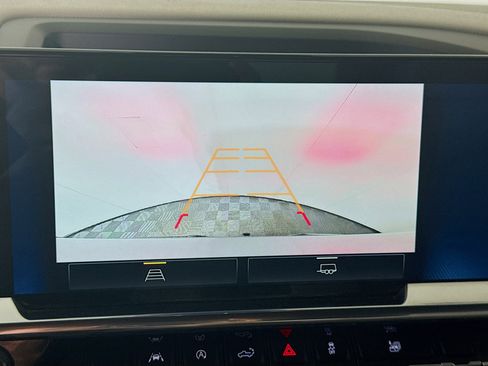 Used 2023 Chevrolet Silverado 1500 LT w/ Work Truck Package image 19