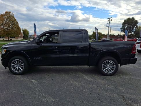 Used 2022 RAM 1500 Laramie w/ Sport Appearance Package image 5