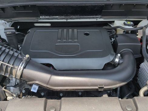 Used 2025 Chevrolet Blazer LT image 29