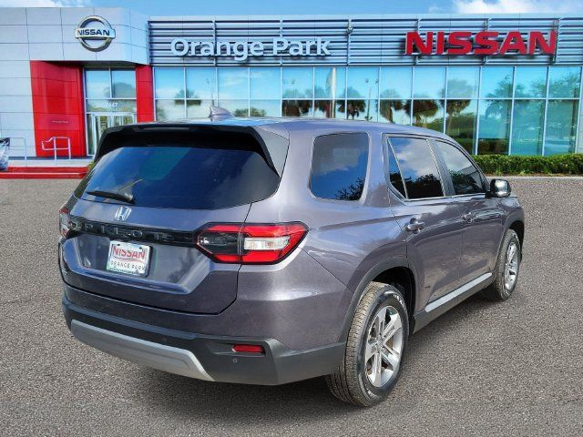 Used 2023 Honda Pilot EX-L image 2