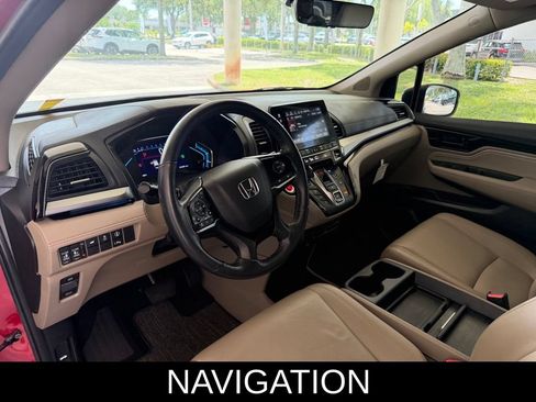 Used 2023 Honda Odyssey Touring image 7