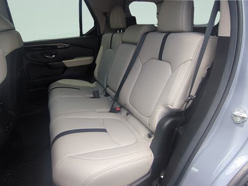 Used 2026 Honda Passport RTL image 14