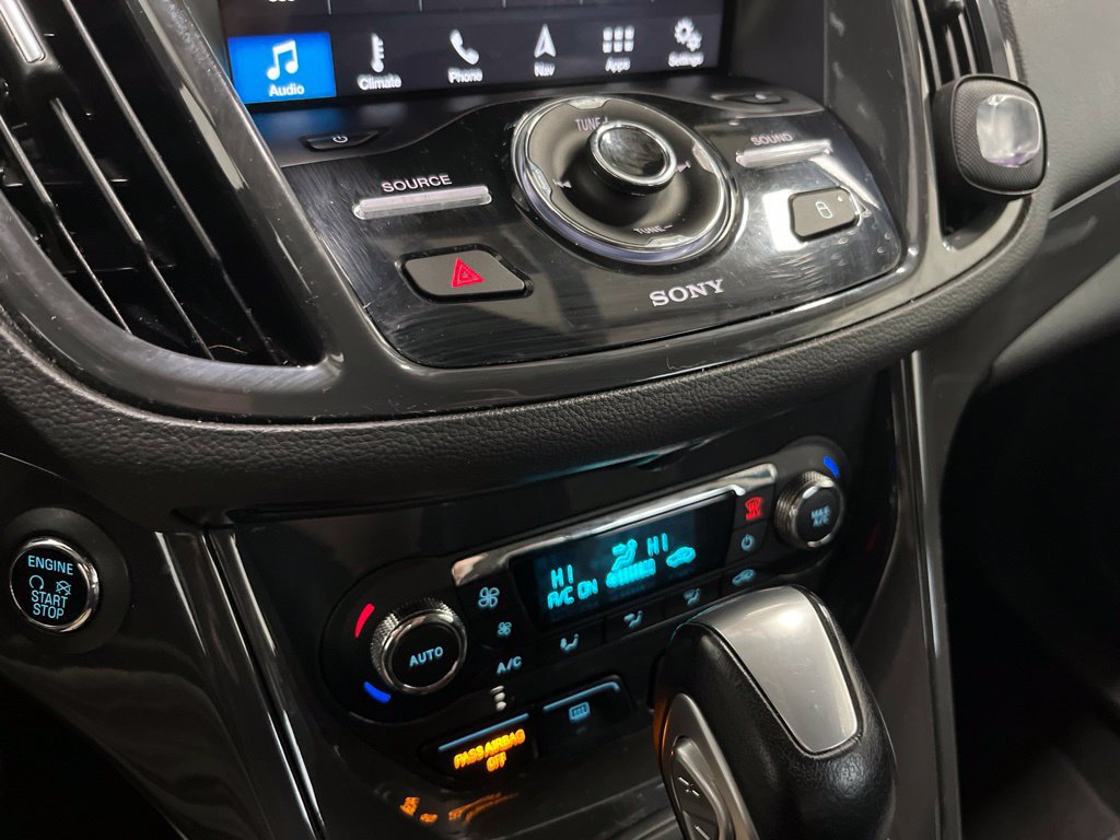 Used 2016 Ford Escape Titanium AWD/4WD image 14