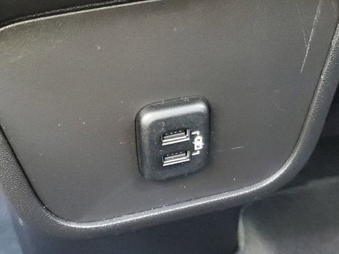 Used 2018 GMC Terrain SLE FWD image 12