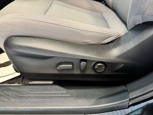 Used 2023 Subaru Legacy Premium AWD/4WD image 10