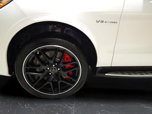 Used 2019 Mercedes-Benz GLE 63 AMG S image 10