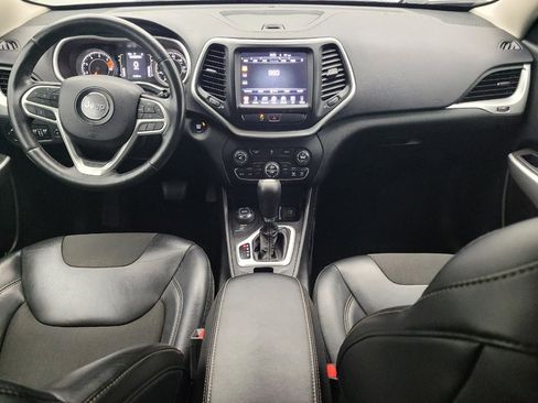 Used 2018 Jeep Cherokee Latitude Plus w/ Comfort/Convenience Group AWD/4WD image 22