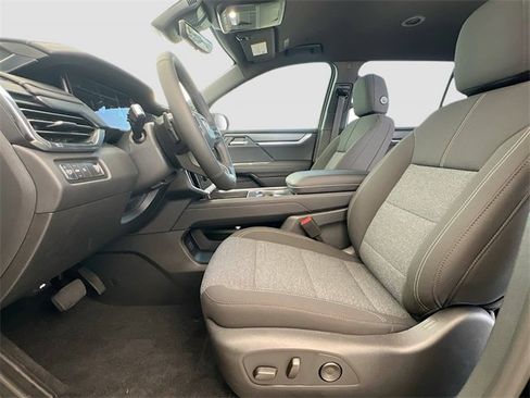 New 2026 GMC Acadia Elevation image 15