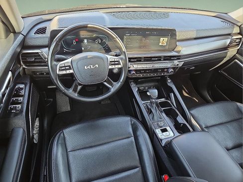 Used 2024 Kia Telluride S w/ S Sunroof Package image 12
