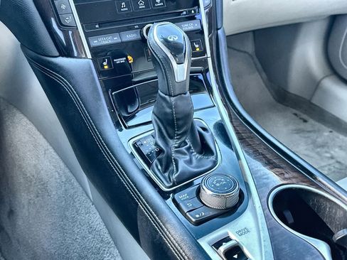 Used 2018 INFINITI Q50 Luxe w/ Essential Package (3.0T Luxe) image 17