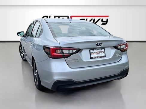 Used 2025 Subaru Legacy Premium AWD/4WD image 5