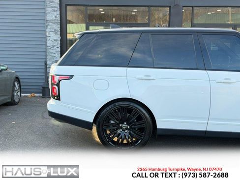 Used 2021 Land Rover Range Rover image 16